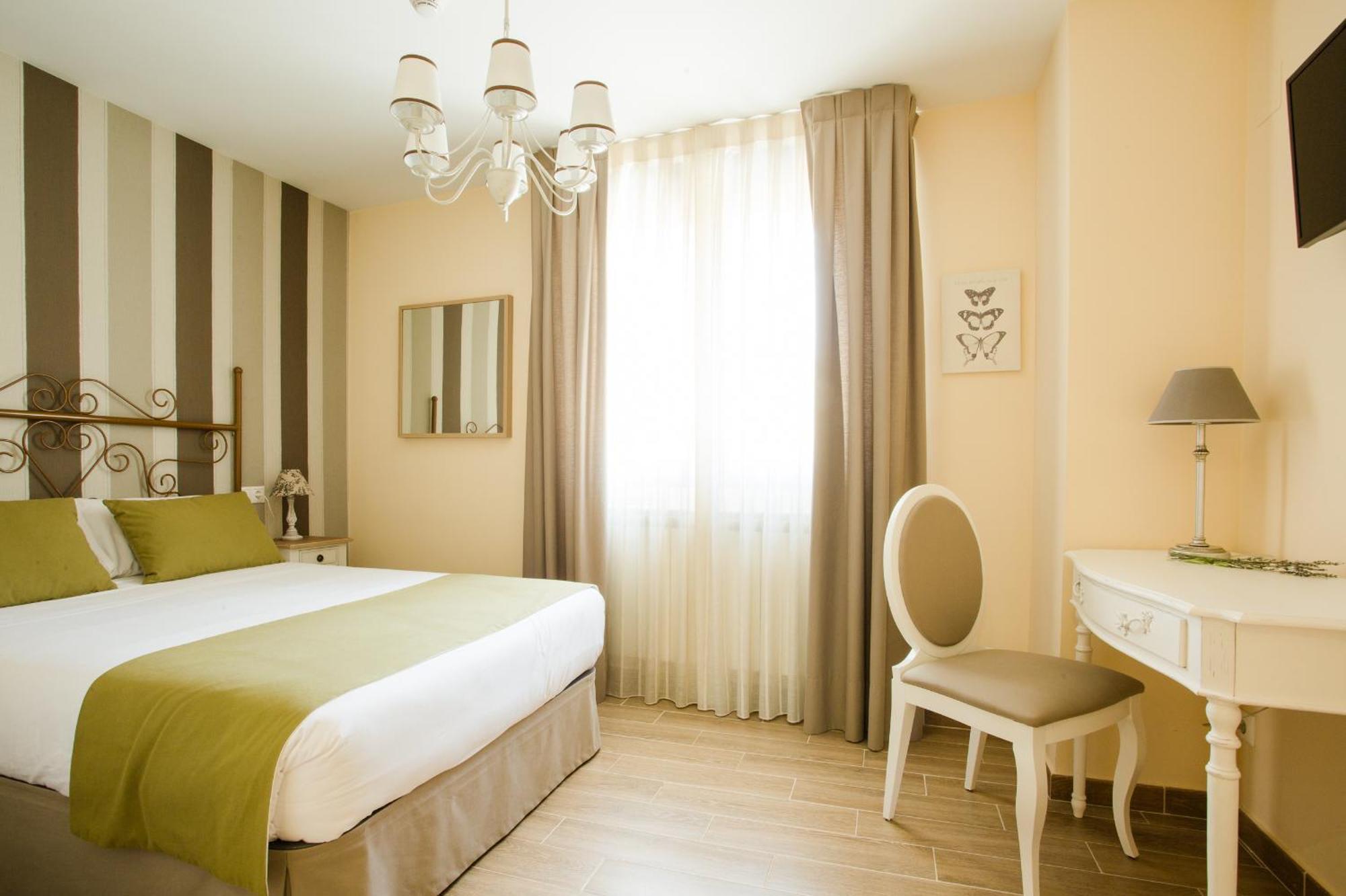 סוריה Casa Rural Pico De Los Haces מראה חיצוני תמונה